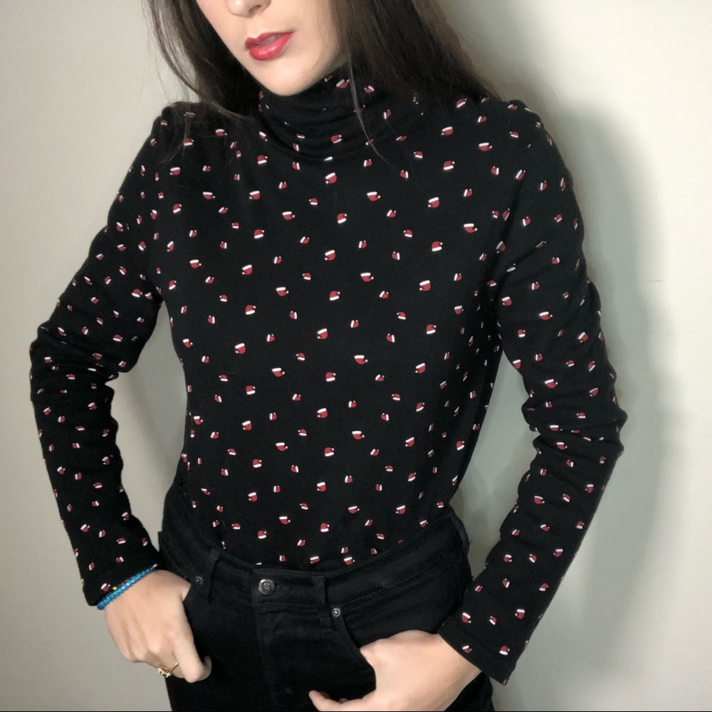 Santa hat black printed turtle neck❤️